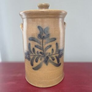 2003 Maple City Pottery Salt Glazed LARGE Lidded Crock 8 pounds!